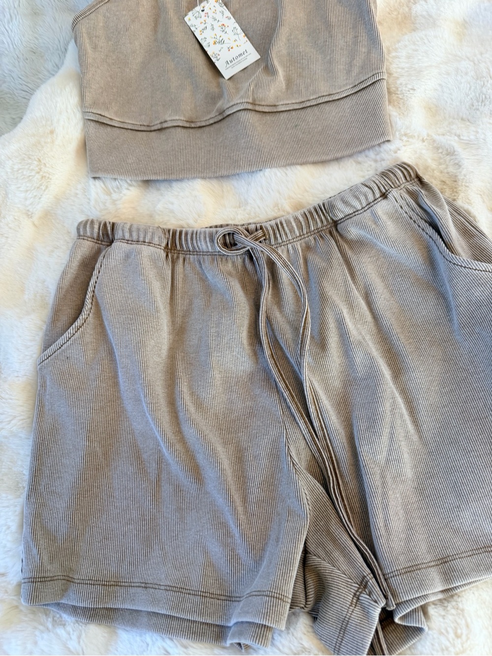 NWT Ribbed Tank & Drawstring Shorts Set - tan - Picture 3 of 5